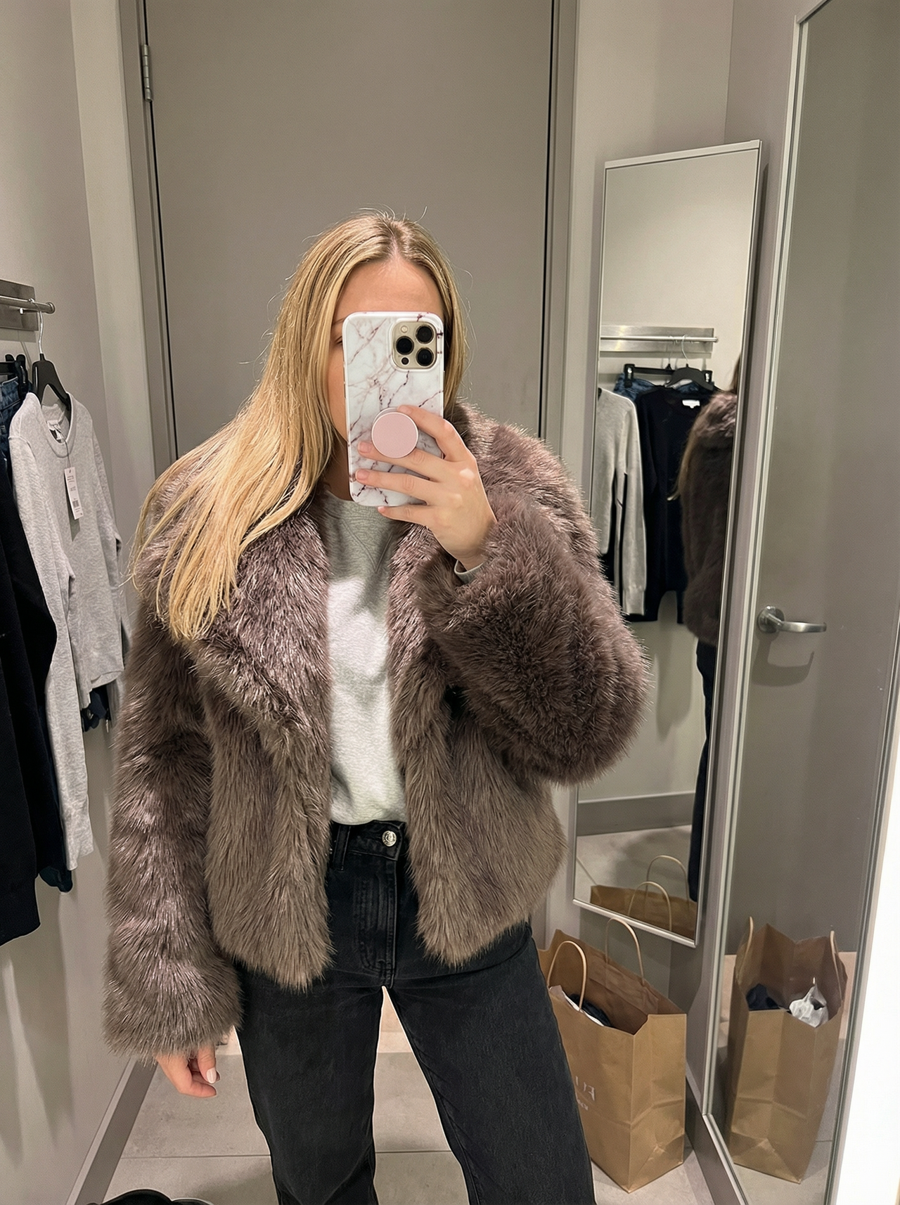 Short faux-fur jacket
